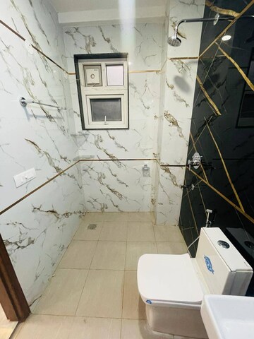 Master Bedroom in 2 BHK Builder Floor at Sector 7 – for Rent