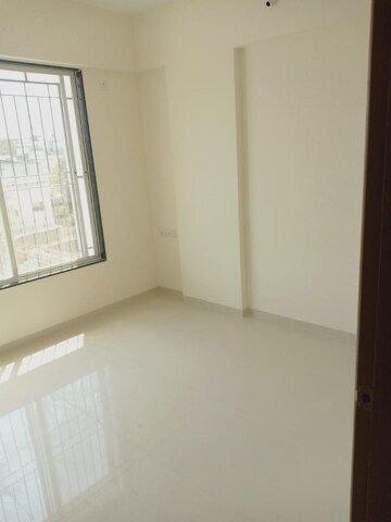 Room in 2 BHK Apartment at Equilife Homes Phase II, Mahalunge Ingale – for Rent