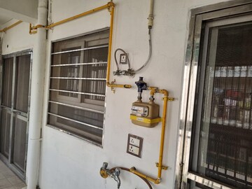 Balcony in 3 BHK Builder Floor at Sector 83 – for Rent