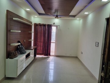 Living Room in 3 BHK Builder Floor at Sector 83 – for Rent