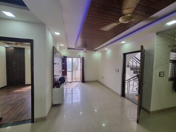 Living Room in 3 BHK Builder Floor at Sector 83 – for Rent