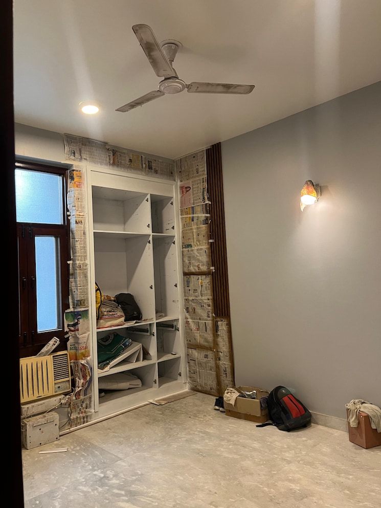 Living Room, sector 41 6+ Bedroom 191 Sq.Mt. Independent House In Sector 41 Noida 8062561