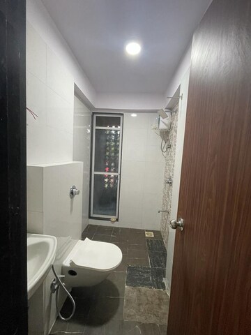 Bathroom in 1 BHK Apartment at The Heights, Andheri East – for Rent