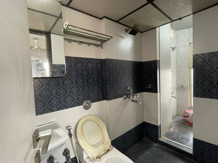 Bathroom, vakola Pg For Boys In Vakola 8062632