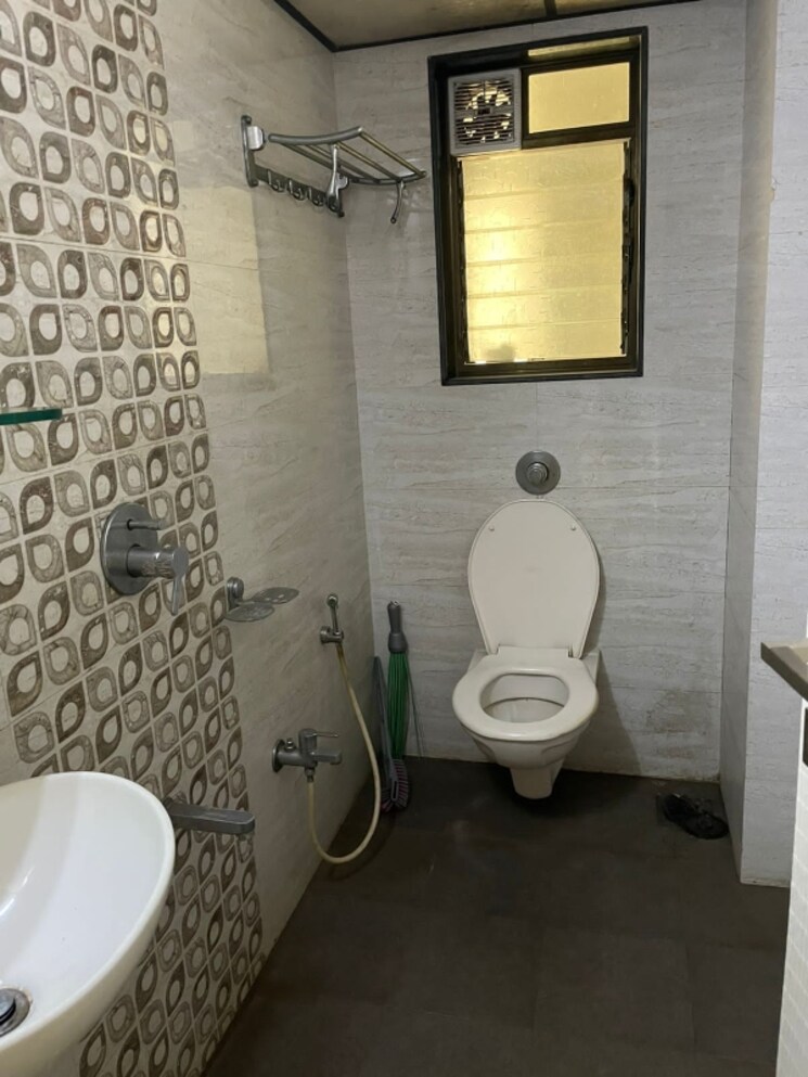 Bathroom, vakola Pg For Boys In Vakola 8062632