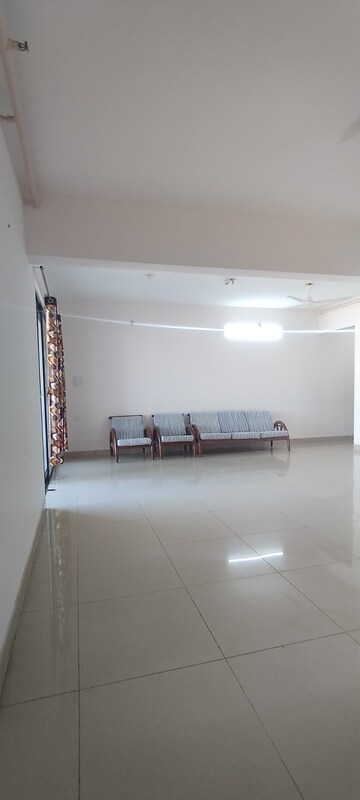 Furnished Amenities in 3 BHK Apartment at Nanded Asawari, Nanded – for Rent