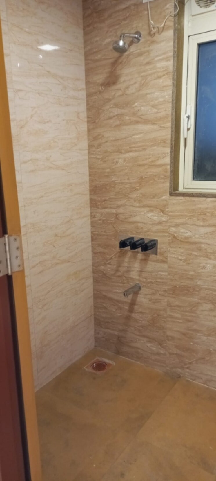 Bathroom, goregaon west 3 Bedroom 1030 Sq.Ft. Apartment In Goregaon West Mumbai 8062723