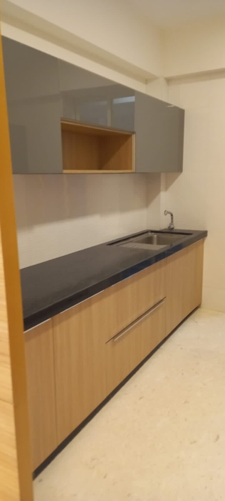 Kitchen, goregaon west 3 Bedroom 1030 Sq.Ft. Apartment In Goregaon West Mumbai 8062723