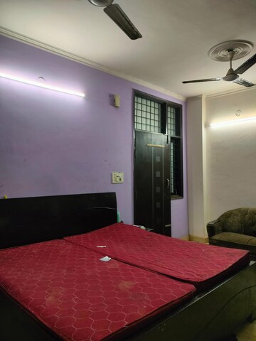 Bedroom in 1 RK Builder Floor at Ansal Sushant Lok I, Sector 43 – for Rent