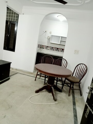 Master Bedroom in 2 BHK Builder Floor at Neb Sarai – for Rent
