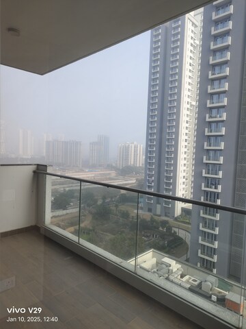 Kitchen in 3 BHK Apartment at Emaar Digi Homes, Sector 62 – for Rent