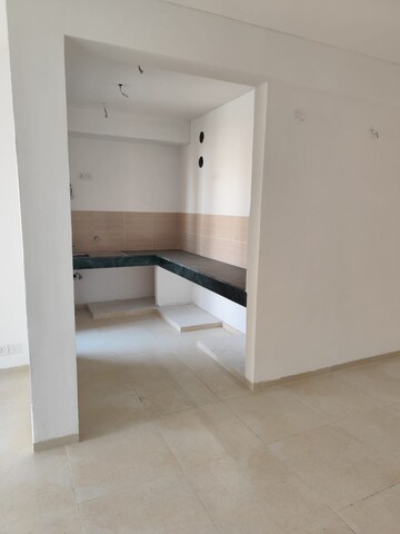 Room in 3 BHK Apartment at Conscient Habitat 78, Sector 78 – for Sale