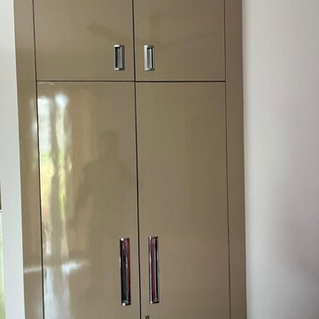 Furnished Amenities in 3 BHK Apartment at Emaar Gurgaon Greens, Sector 102 – for Rent