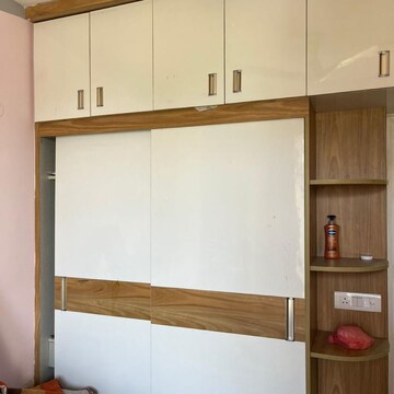 Furnished Amenities in 3 BHK Apartment at Emaar Gurgaon Greens, Sector 102 – for Rent