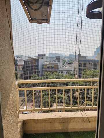 3 BHK Apartment – Exterior View View at Emaar MGF Metropolis, Dlf Phase ii - for Rent