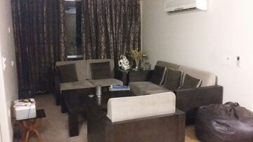 Master Bedroom in 3 BHK Apartment at DLF The Belvedere Park, Sector 24 – for Rent