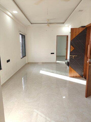 Room in 2 BHK Apartment at Manish Nagar – for Rent