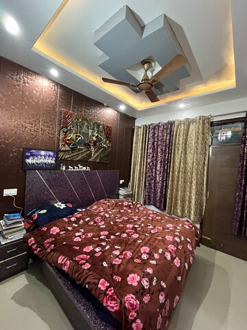 Bedroom in 3 BHK Builder Floor at Guru Nanak Enclave, Dhakoli Village – for Sale
