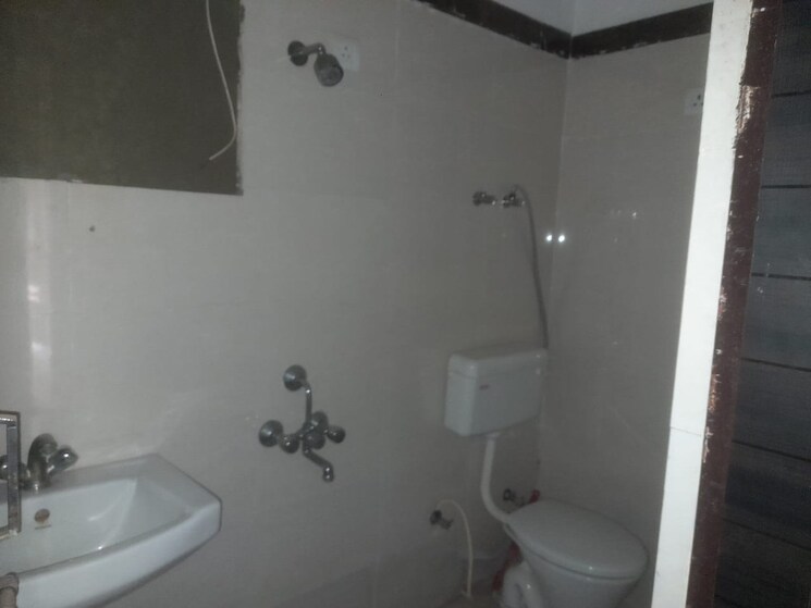 Bathroom, omaxe-heights 2 Bedroom 1165 Sq.Ft. Apartment In Sector 86 Faridabad 8062979