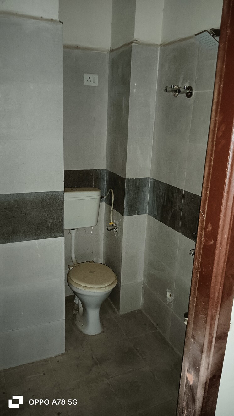 Bathroom, globus-coral-casa-row-house 3 Bedroom 1350 Sq.Ft. Apartment In Vidisha Road Bhopal 8063001