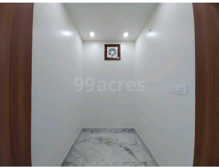 Bathroom, onyx-plaza 3.5 Bedroom 2020 Sq.Ft. Builder Floor In Vasundhara Sector 3 Ghaziabad 8063026