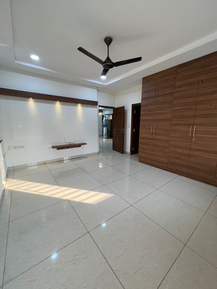 Room, sri-chakra-apartment 3 Bedroom 2354 Sq.Ft. Apartment In Banjara Hills Hyderabad 8063221