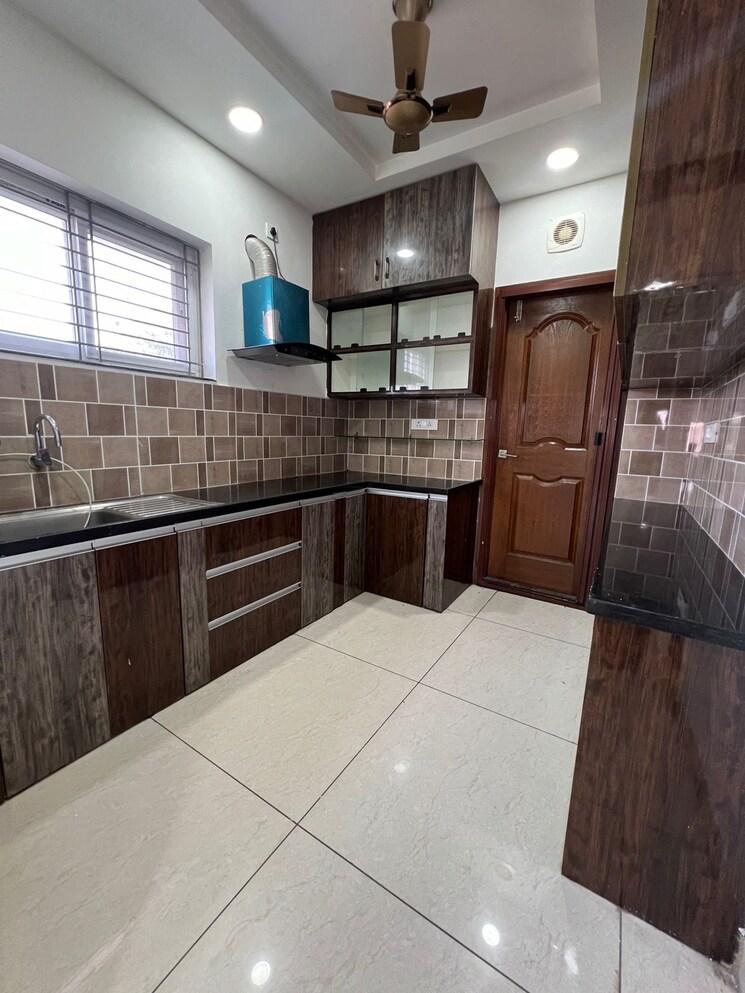 Kitchen, sri-chakra-apartment 3 Bedroom 2354 Sq.Ft. Apartment In Banjara Hills Hyderabad 8063221