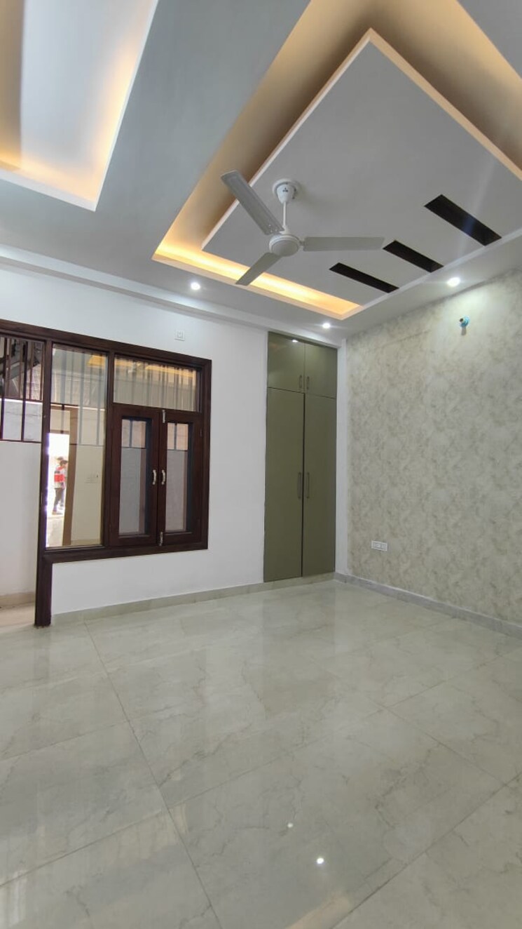 Room, gms road 3 Bedroom 101 Sq.Yd. Independent House In Gms Road Dehradun 8063171
