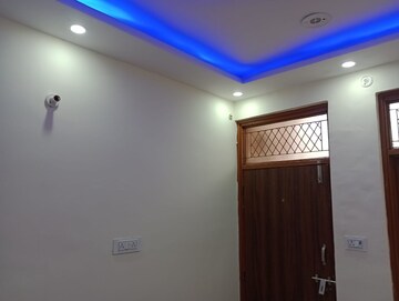Room in 2 BHK Builder Floor at Dwarka Mor – for Rent