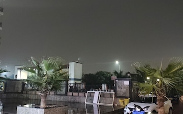 3.5 BHK Apartment For Sale in Sector 77