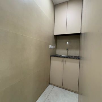 Room in  Office Space at Bestfield, Netaji Subhash Place – for Rent