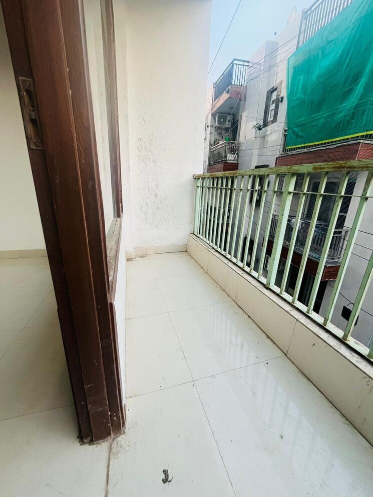 Balcony, saket 2 Bedroom 1000 Sq.Ft. Builder Floor In Saket Delhi 8063258