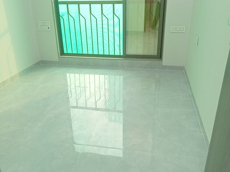 Room, unique-estate 1 Bedroom 460 Sq.Ft. Apartment In Mira Road Thane 8063339