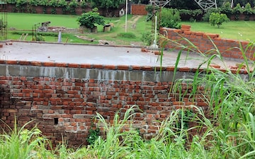 Land For Sale in Park View Lane, Indrapuram