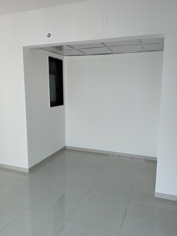 Room in 2 BHK Apartment at Acme Ozone, Manpada – for Rent