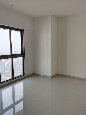 Room in 2 BHK Apartment at Acme Ozone, Manpada – for Rent