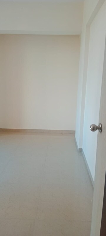 Room in 2 BHK Apartment at Puraniks Kavya Dhara CHS, Dhokali – for Rent