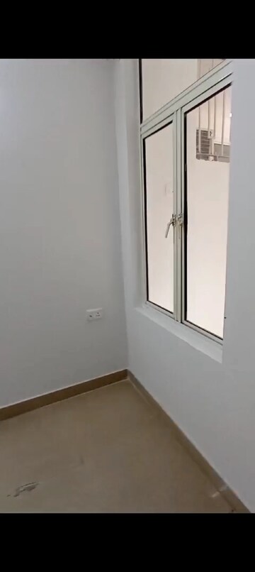 Room in 3 BHK Apartment at Proview Officer City 2, Raj Nagar Extension – for Sale