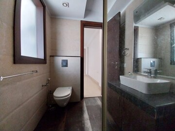 Building Lobby in 4 BHK Builder Floor at Saket – for Rent