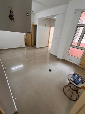 Room in 3 BHK Apartment at Gardenia Gateway, Sector 75 – for Rent