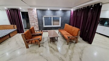 Living Room in 1.5 BHK Builder Floor at Sector 56 – for Rent