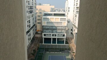 2 BHK Apartment For Sale in GHR Titania, Kondapur