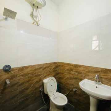 Bathroom in 3 BHK Builder Floor at Sector 127 – for Rent