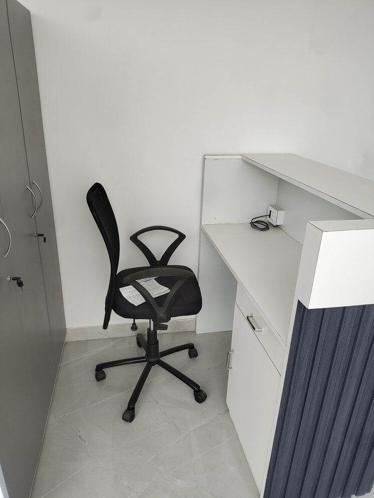 undefined, vishwa-plan-s-business-park Commercial Office Space 700 Sq.Ft. In Nerul Navi Mumbai 8063592