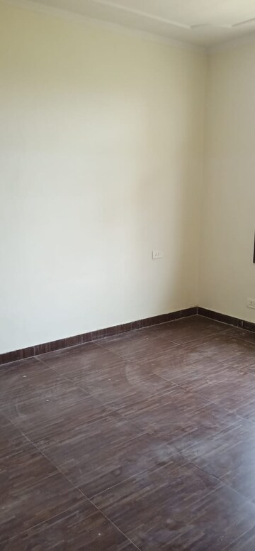 Bedroom in 3 BHK Apartment at Sector 116 – for Sale