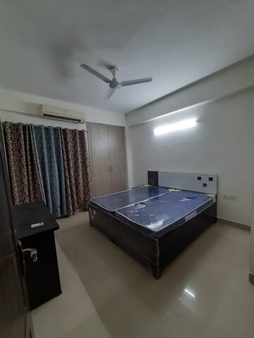 Bedroom in 3 BHK Apartment at Amrapali Silicon City, Sector 76 – for Rent