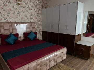 Bedroom in 3 BHK Villa at Sector 115 – for Sale