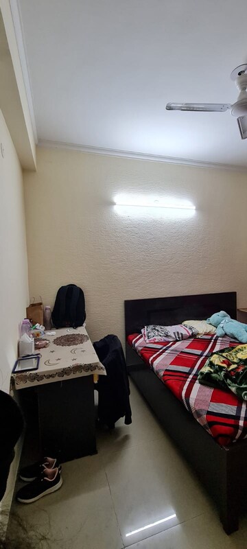 Bedroom in 3 BHK Apartment at Amrapali Silicon City, Sector 76 – for Rent