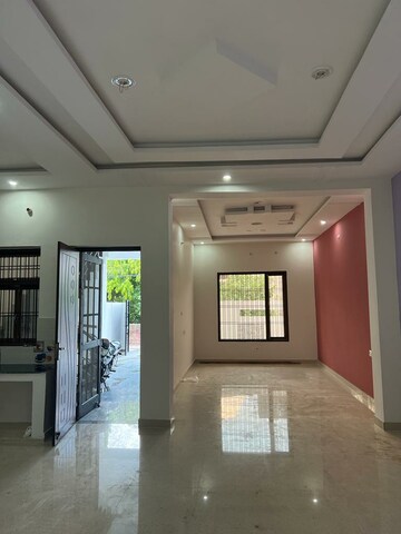 Building Lobby in 2 BHK Apartment at Aliganj – for Rent