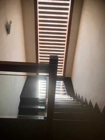 Staircase in 3.5 BHK Independent House at Sector 27 – for Rent